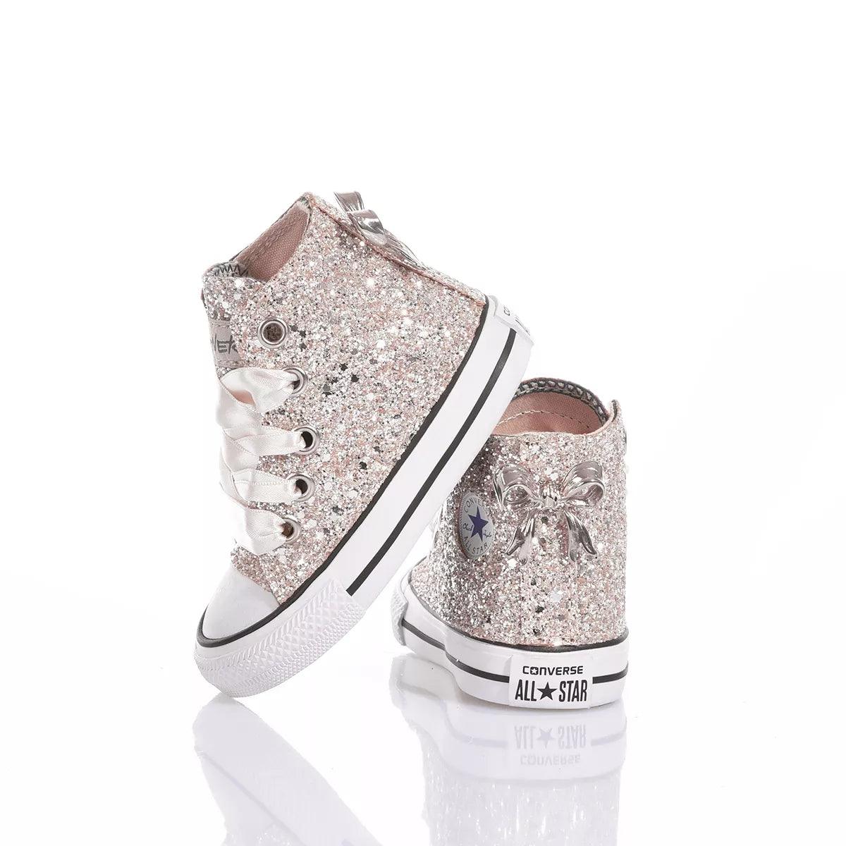 Sneakers bambina glitter rosa con fiocco, ideali per look premaman e abbigliamento premaman