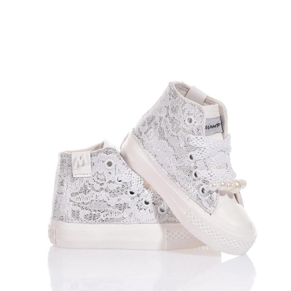 Sneakers bianche neonata con pizzo e perle eleganti, scarpe per abbigliamento premaman