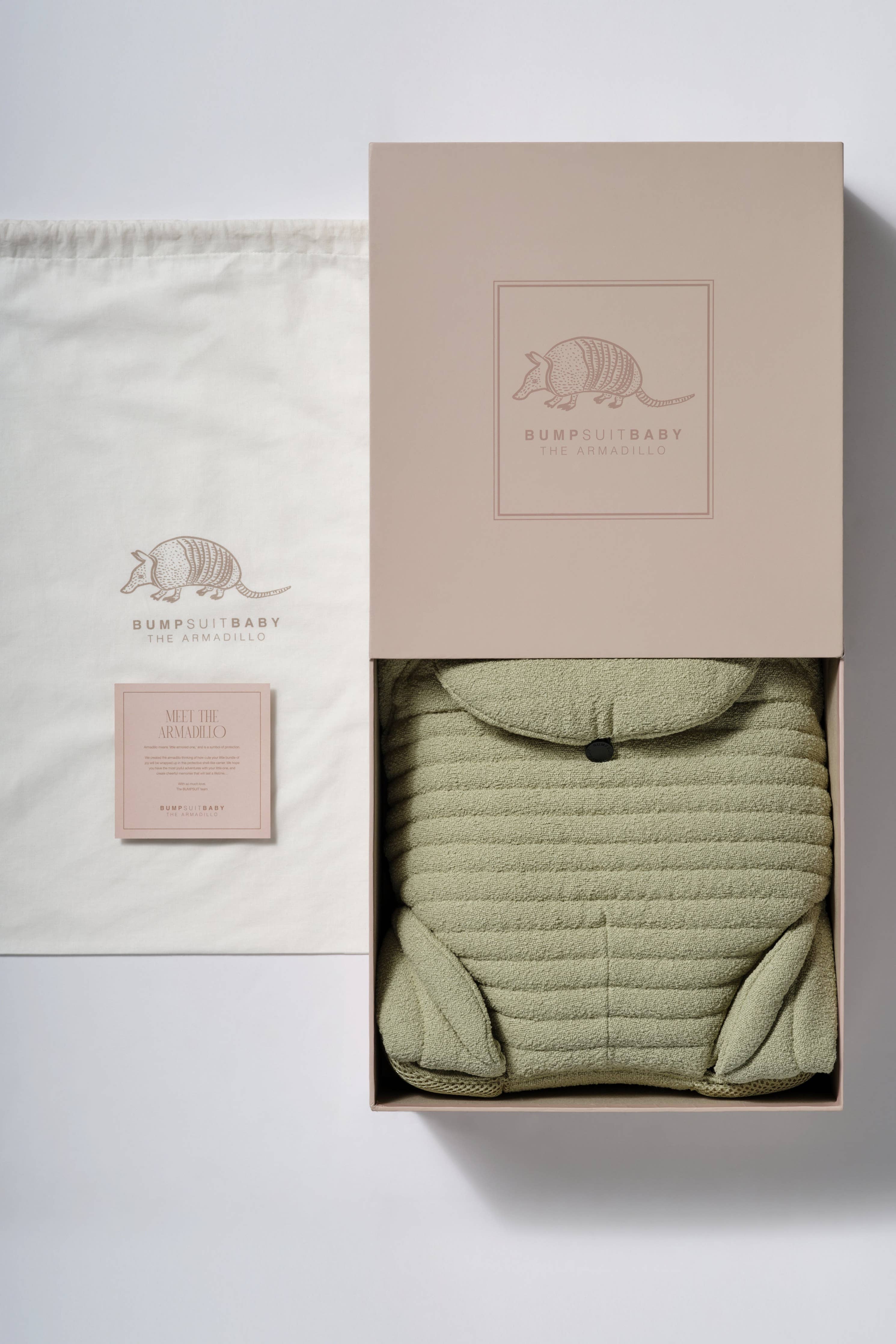 Tutina premaman neonato verde oliva in confezione elegante, accessorio abbigliamento premaman