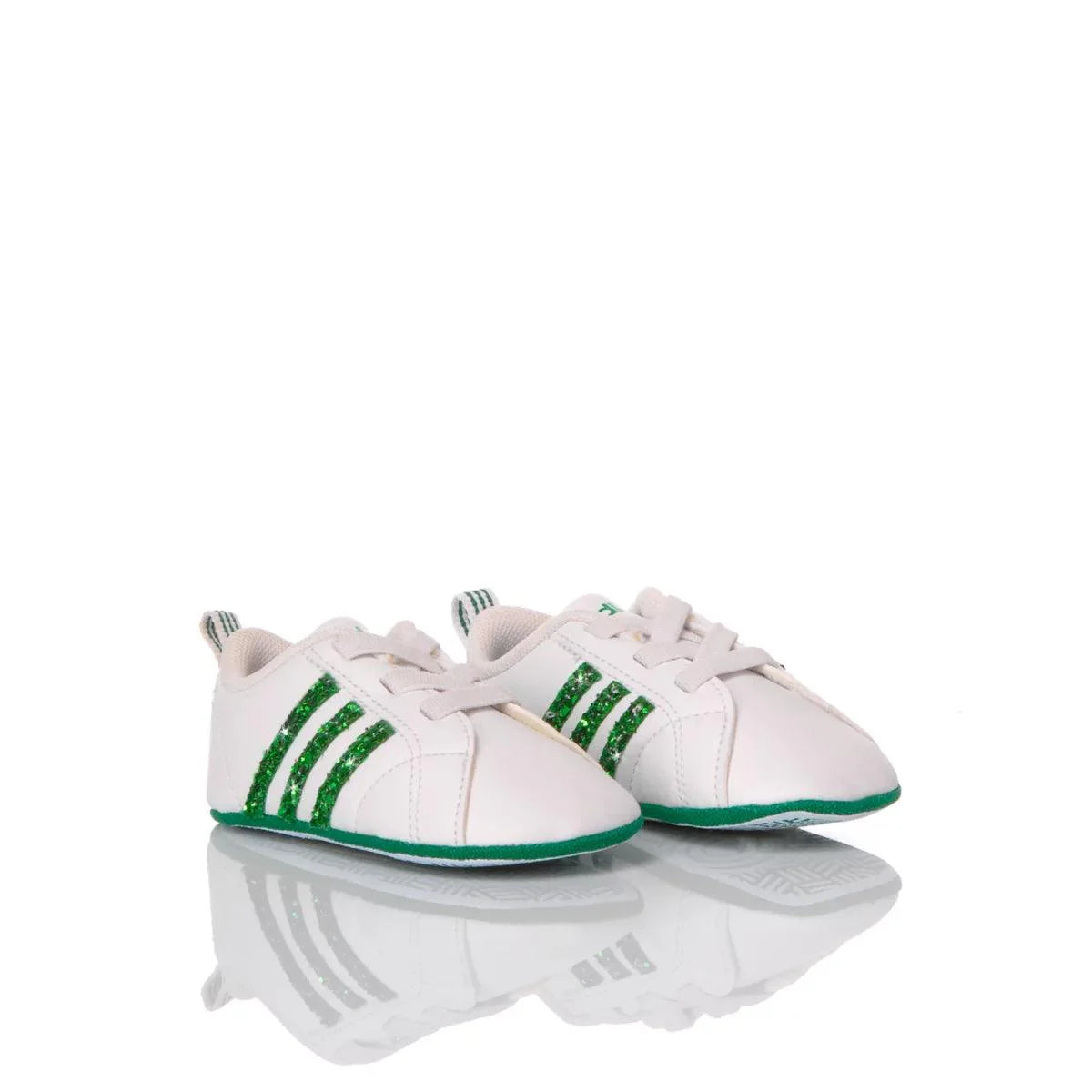 scarpine neonato bianche con dettagli verdi, accessorio abbigliamento premaman
