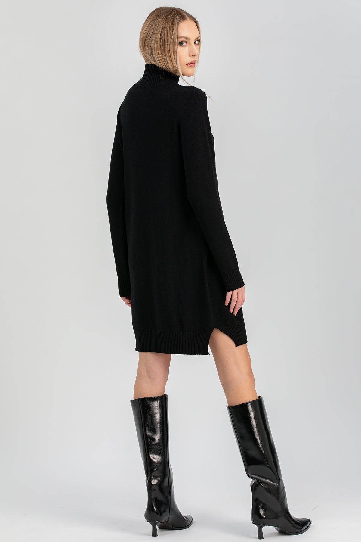 FELICIA | Black Dress with Long Sleeves