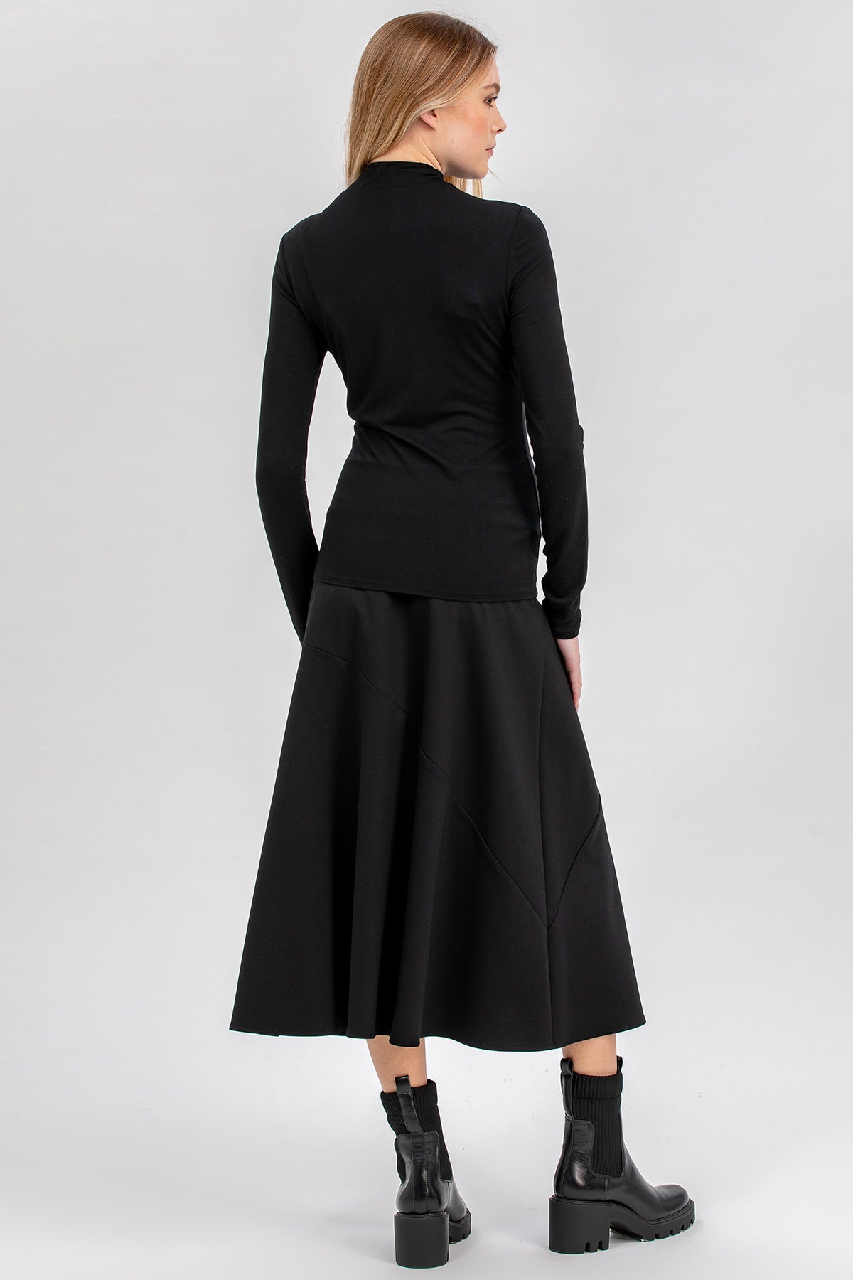 Gonna premaman nera lunga a ruota, abbigliamento premaman elegante e confortevole