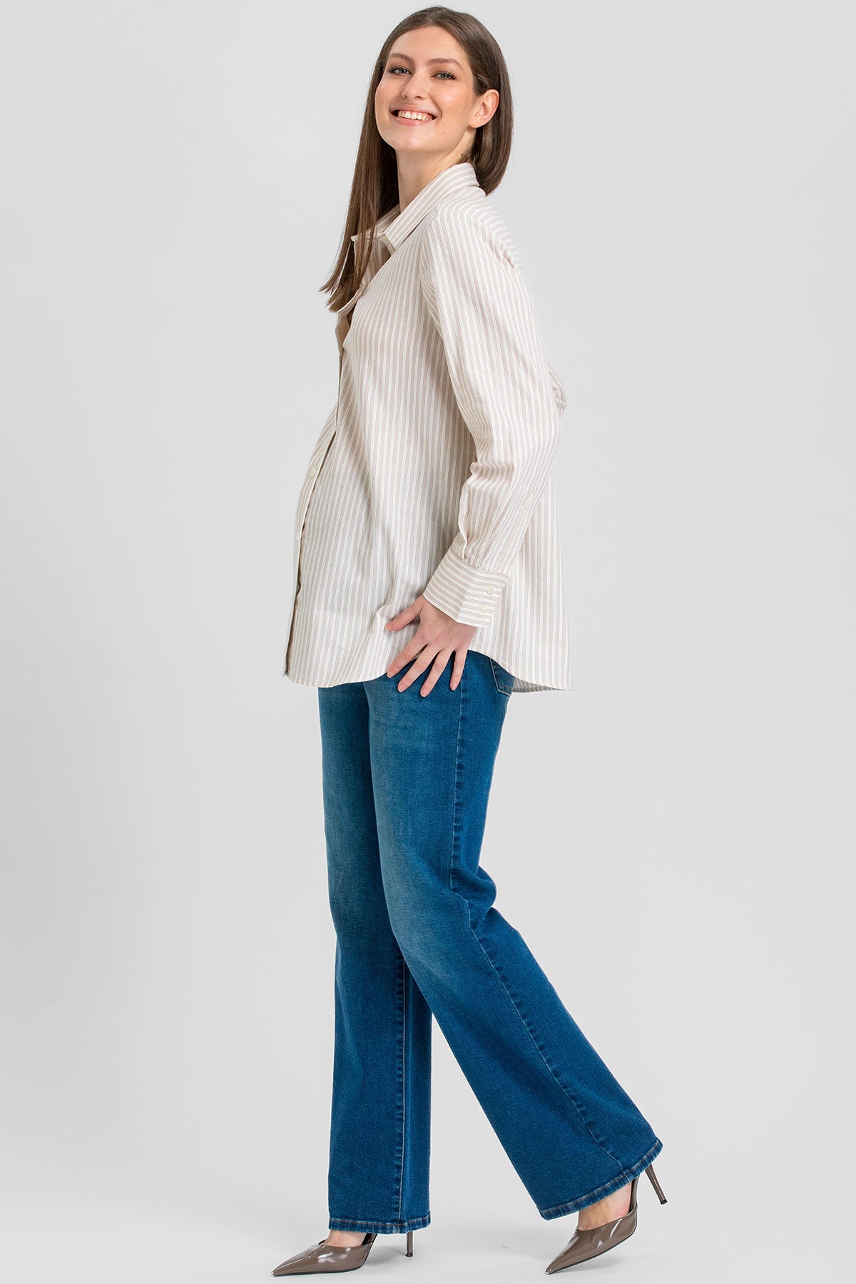 Jeans premaman a gamba larga con fascia elastica