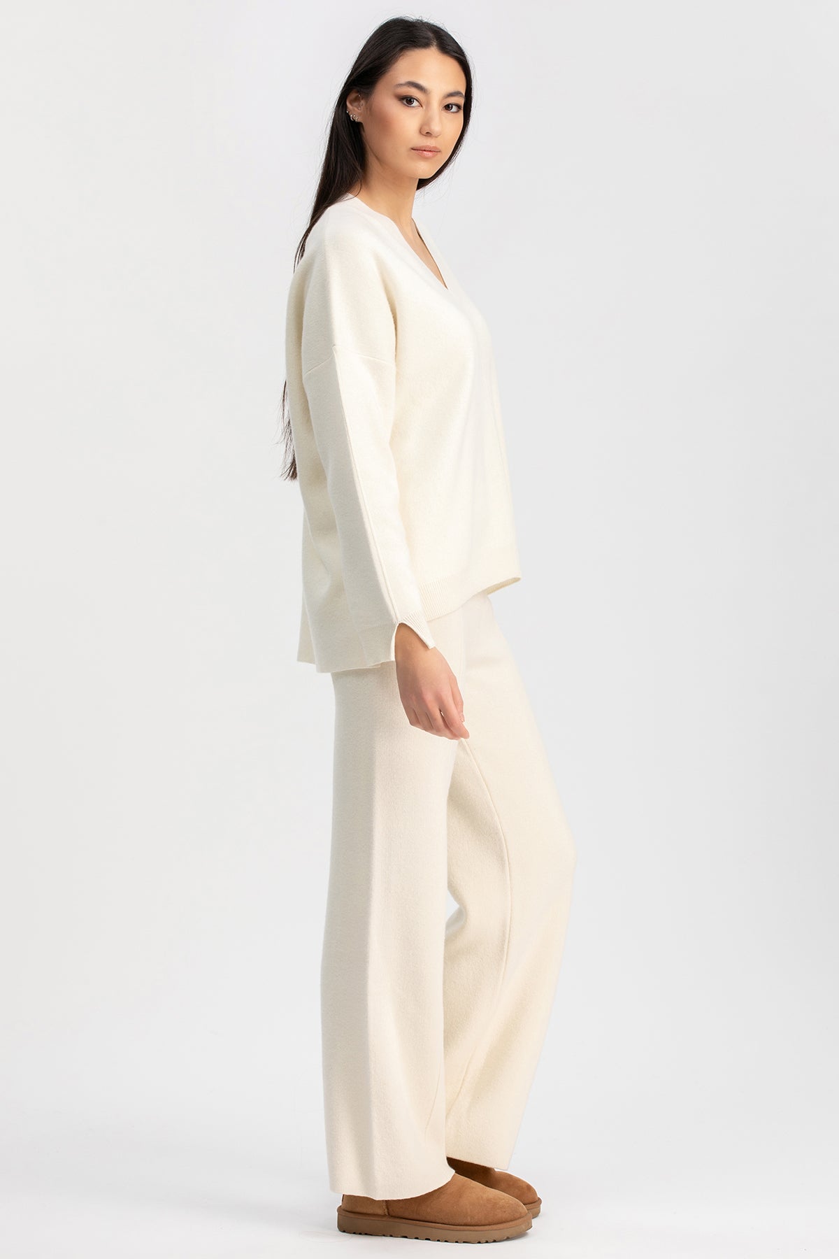 COURMAYEUR | Maglia Bianca con Scollo a V in Lana e Cashmere