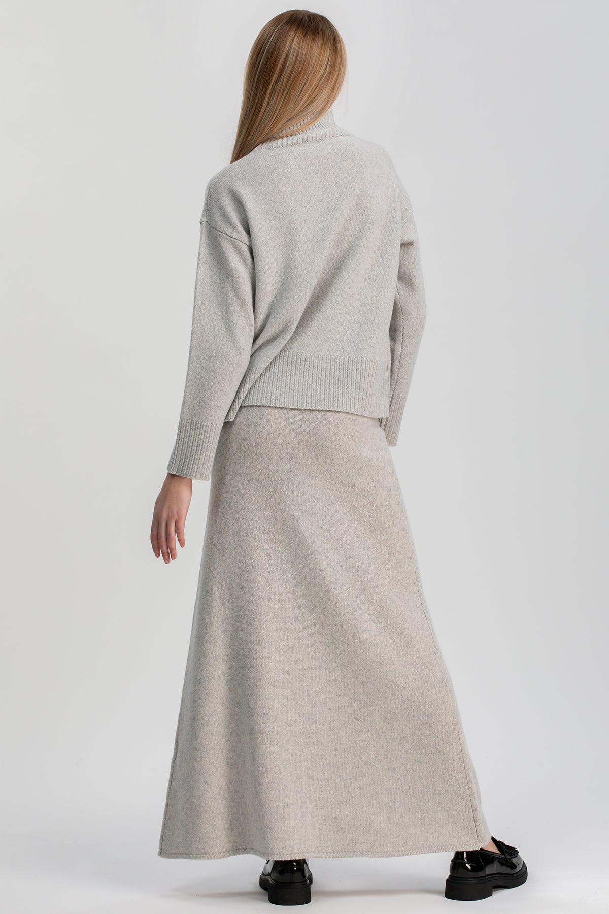 CHAMPOLUC | Maglione Grigio in Lana Merinos e Cachemire