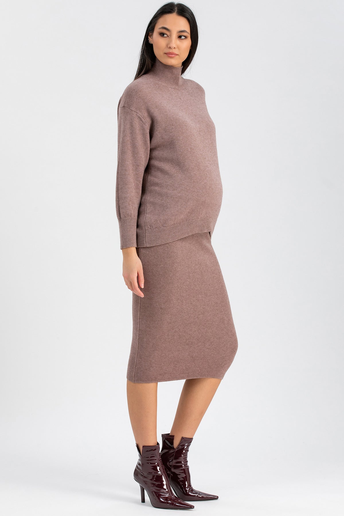 REGINA | Pink Maternity Turtleneck Sweater