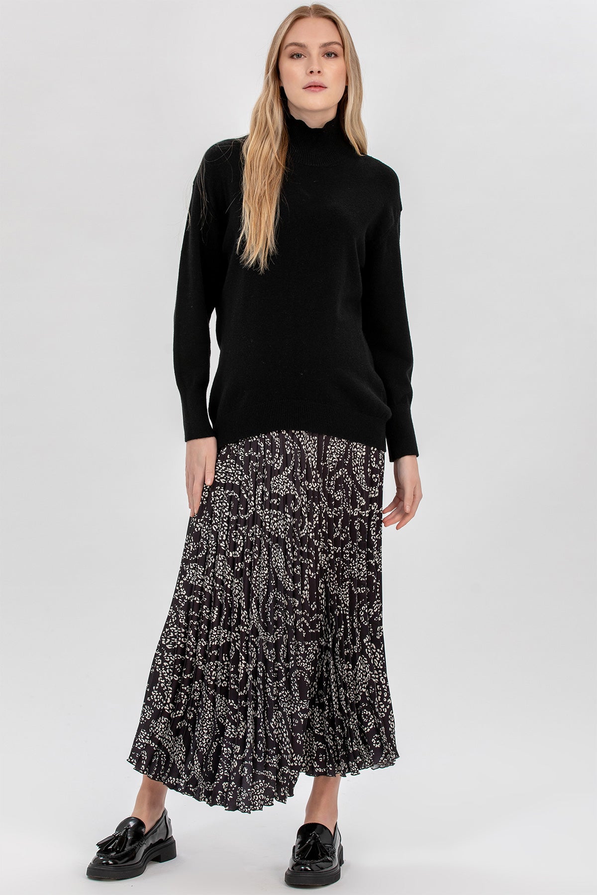 ANNABELLA QA64 | Gonna Premaman Plissé Lunga Stampata, Gonna Maxi Premaman Tznuit in tessuto non-trasparente, Tznius Maternity Skirt, Modest maternity skirt