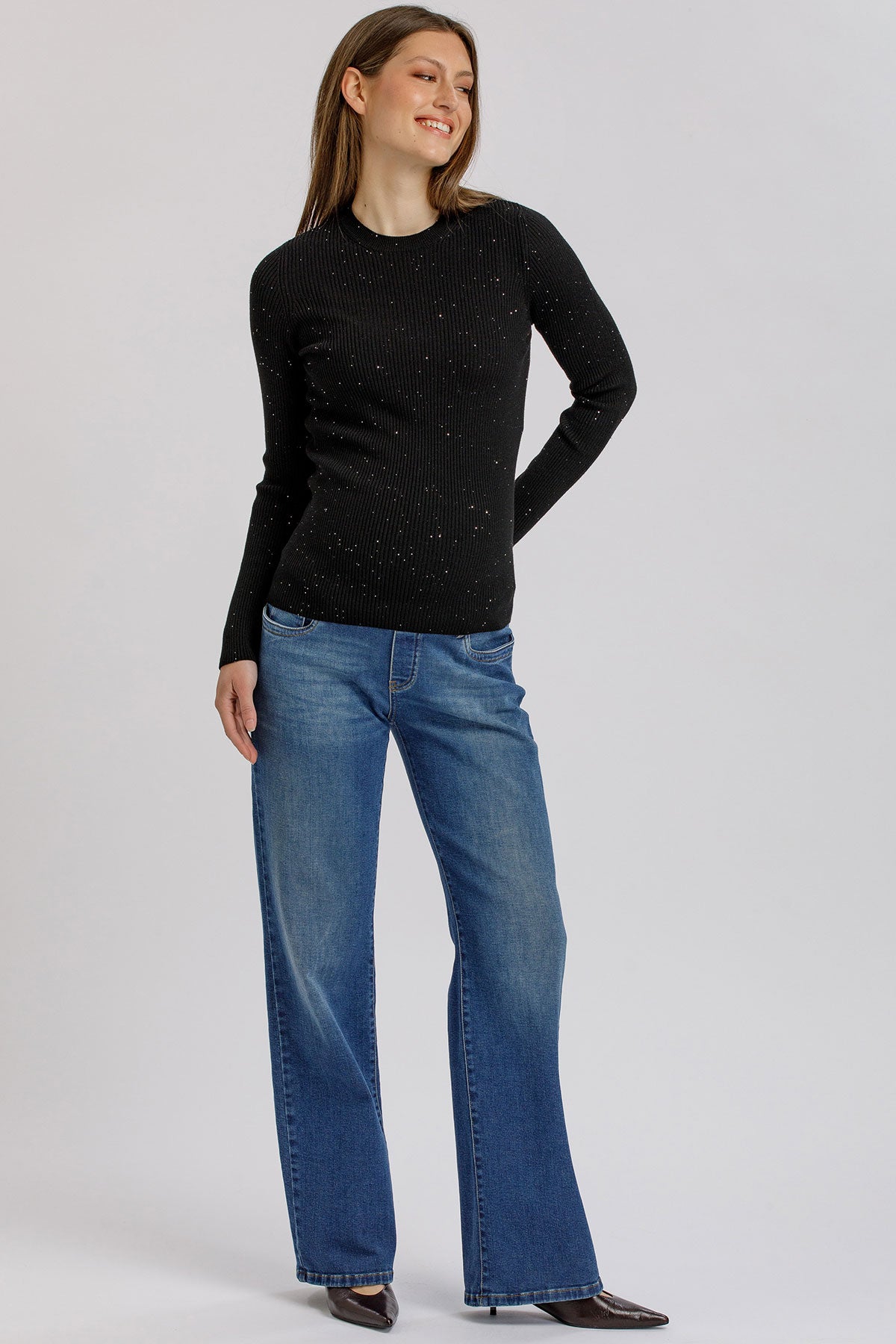 ODETTE | Maglia Premaman Nera a Costine con Dettagli Luminosi