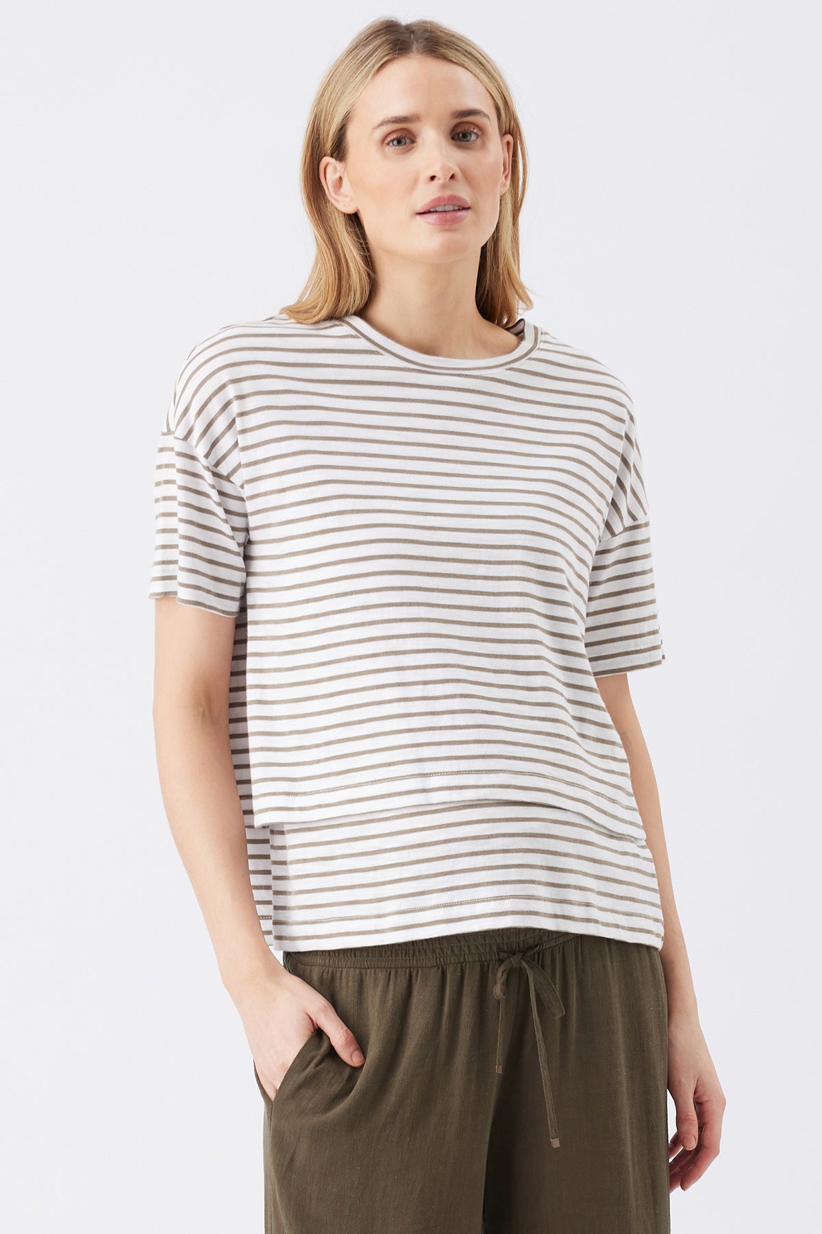 CLAUDETTE | Maglia Premaman e Allattamento a Righe Verde