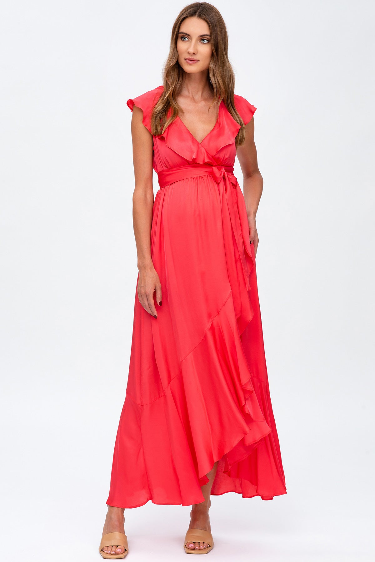 Abito premaman lungo rosa con scollo a V e maniche corte, ideale per maternità elegante.