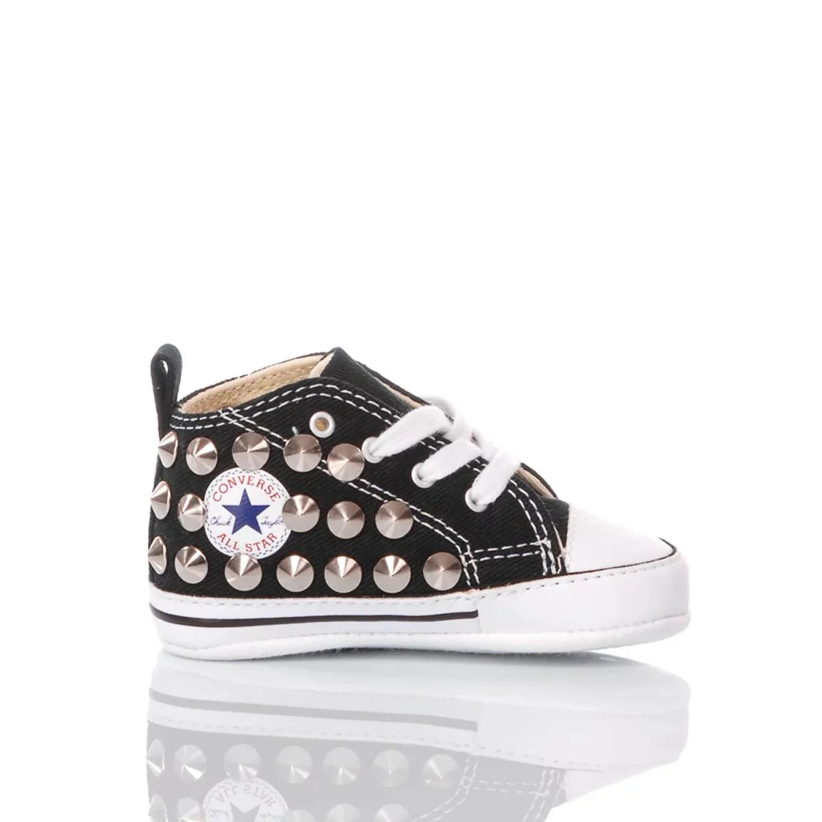 Converse Crib Black Studs