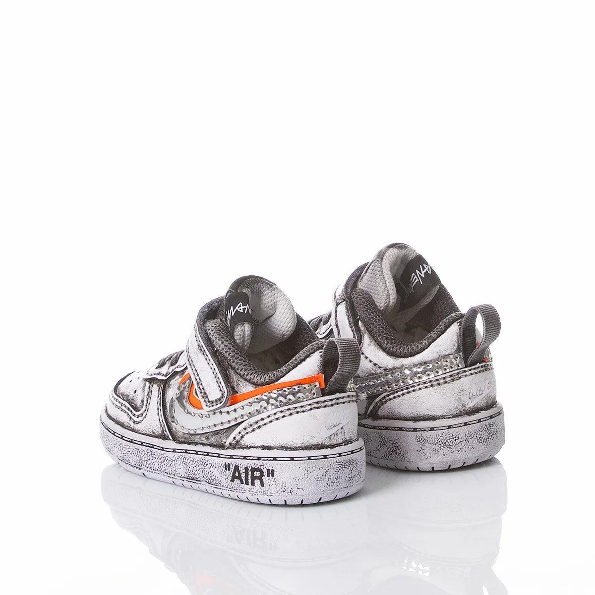 Scarpe da ginnastica bambino bianco e grigio, ideali per outfit premaman casual