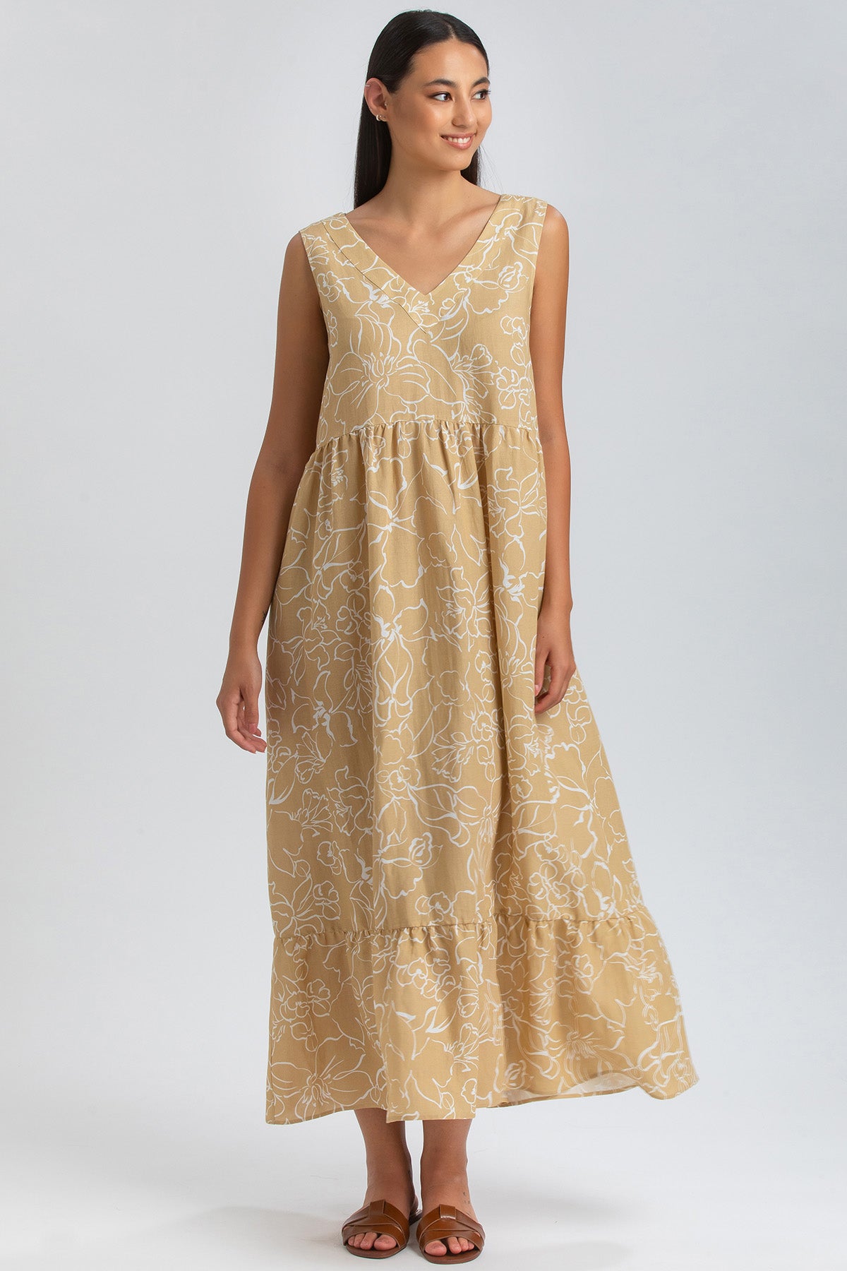 WATERLILY QD51 | Printed Maxi Dress with V-Neck