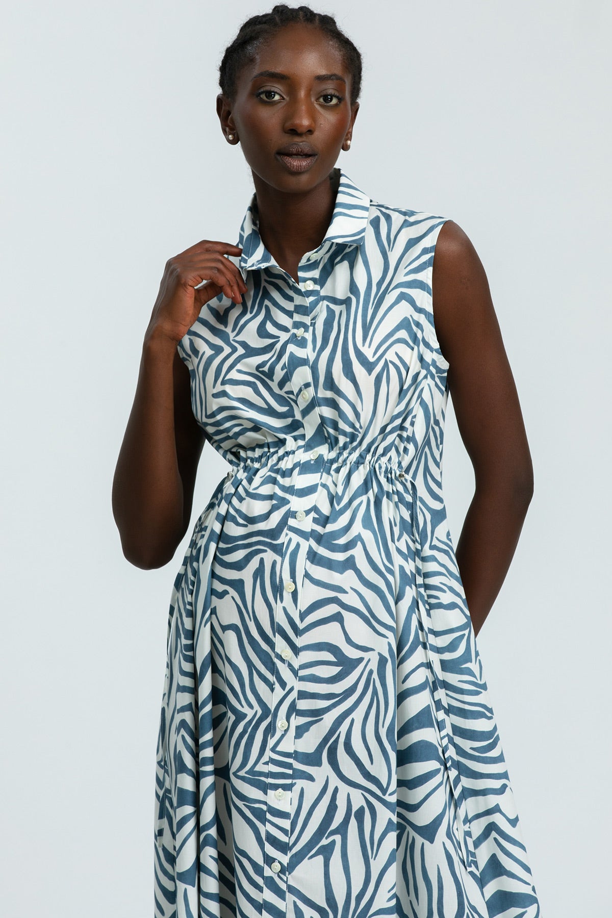 CANNES QA67 | Abito Chemisier Premaman e Allattamento Stampato