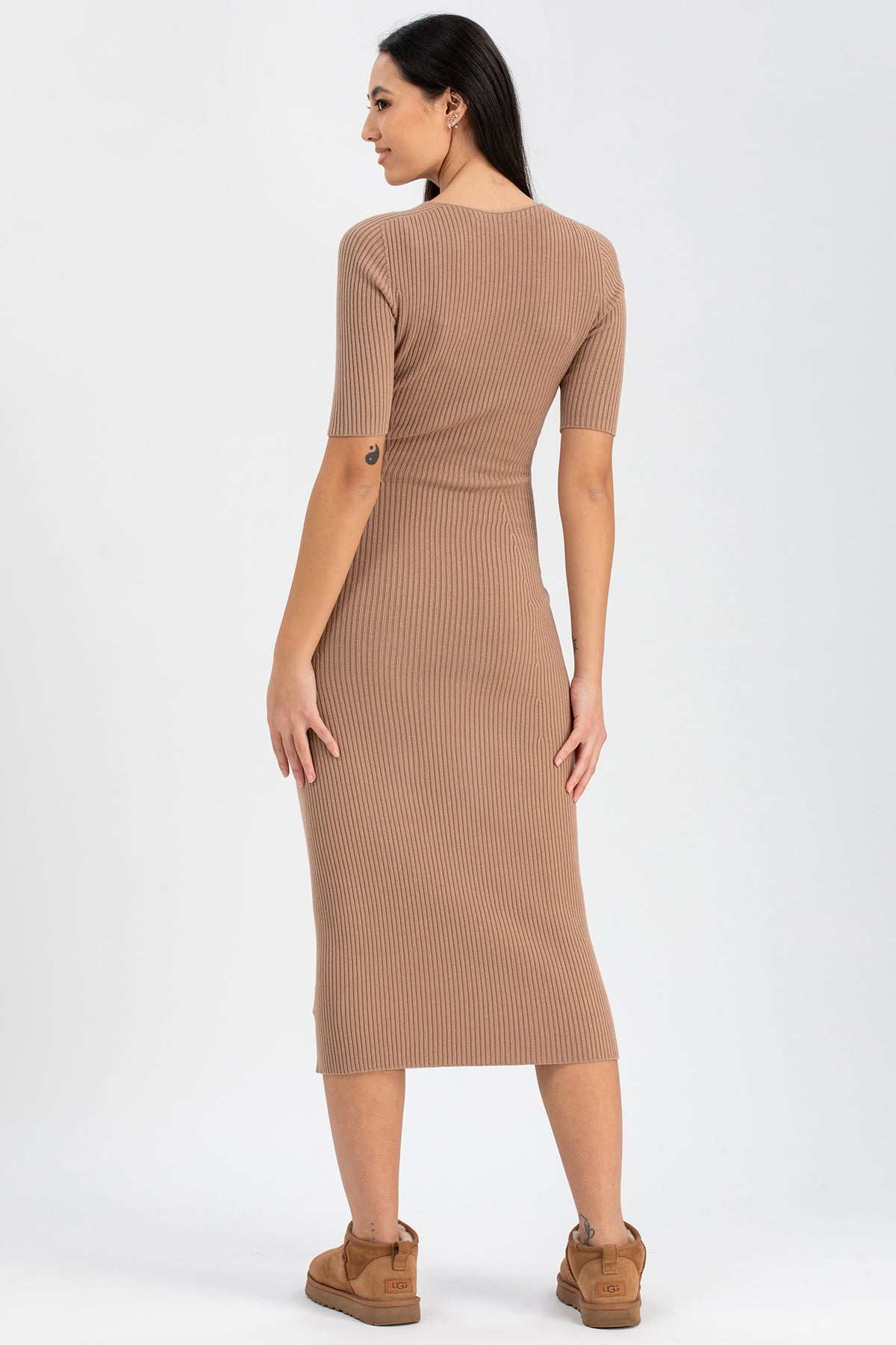 CARLOTTA | Abito Premamaman Aderente Beige con Maniche Corte