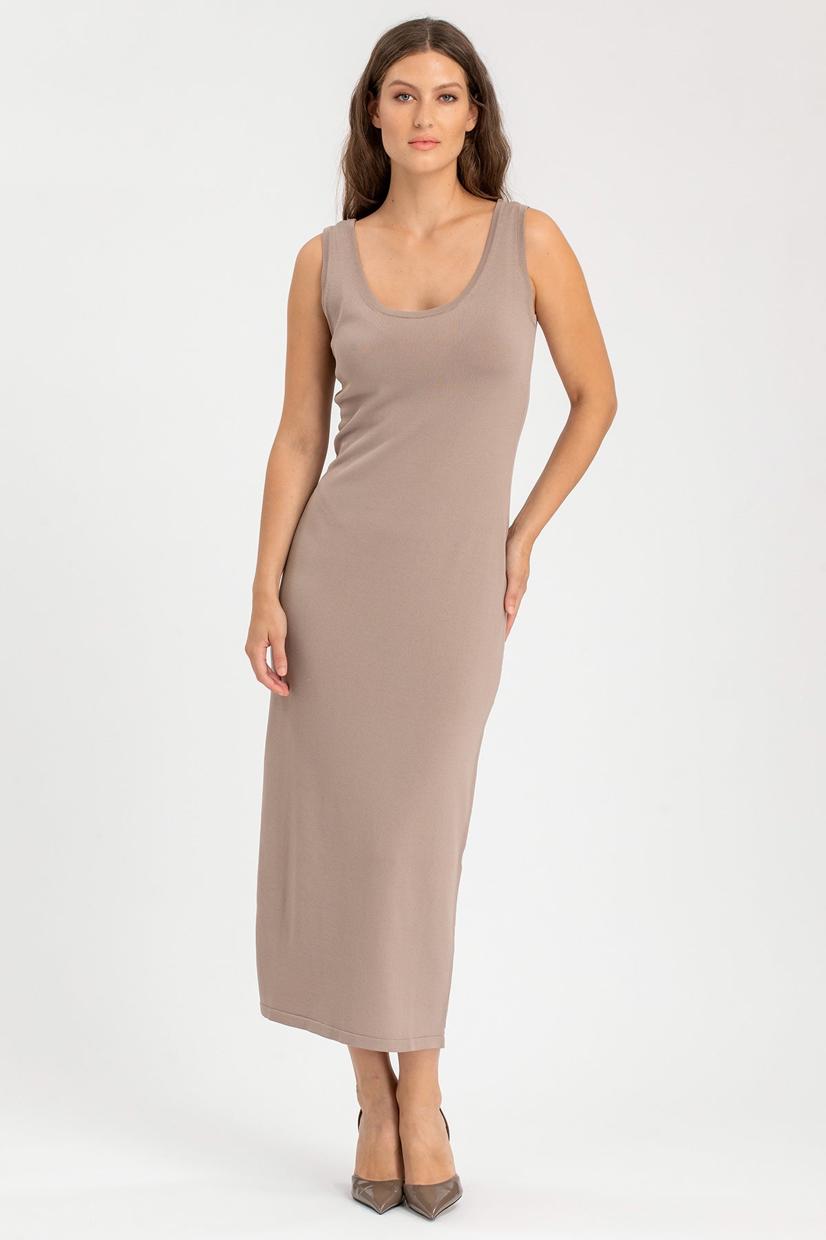 SORRENTO | Abito Aderente Beige con Spacco Laterale