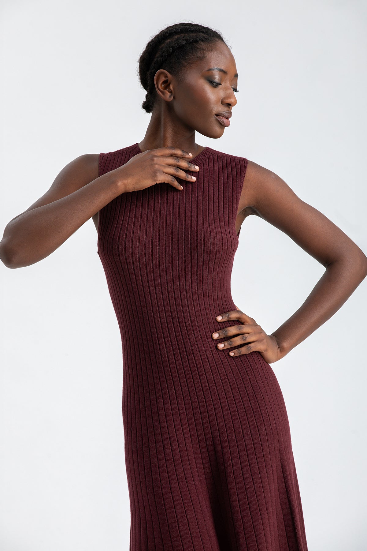 CORA | Burgundy Bodycon Dress with a Round Neckline