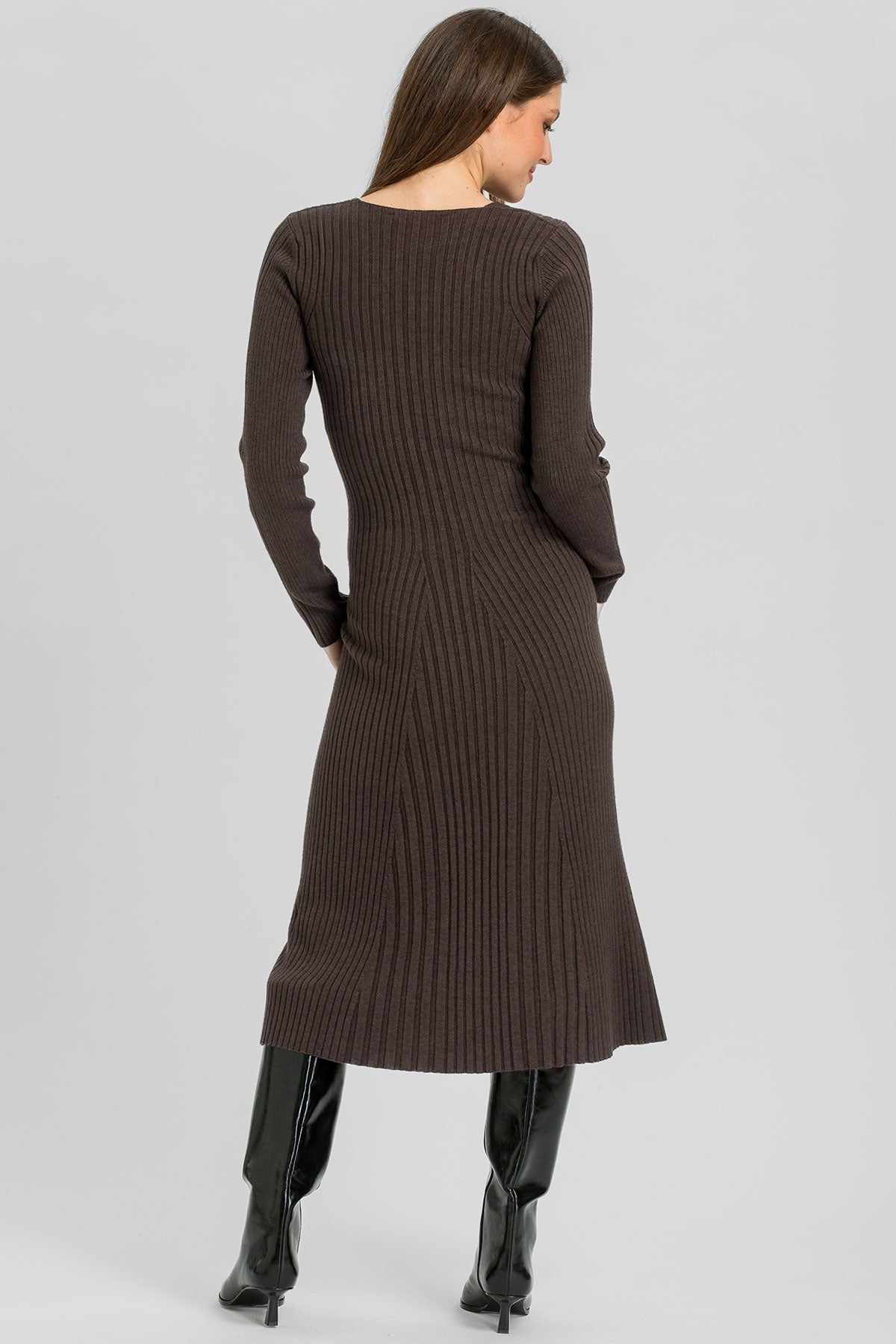 ANAELLE | Brown Ribbed Maternity Maxi Dress with V-Neckline