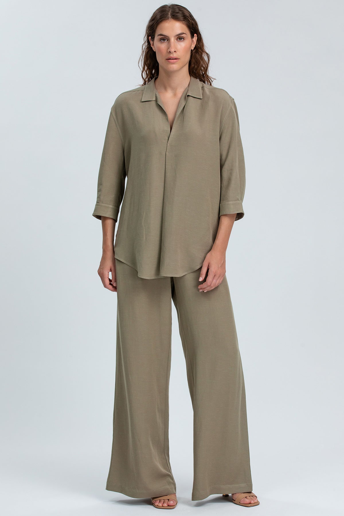 BELLAGIO | Pantaloni a Gamba Larga in Lino Verde