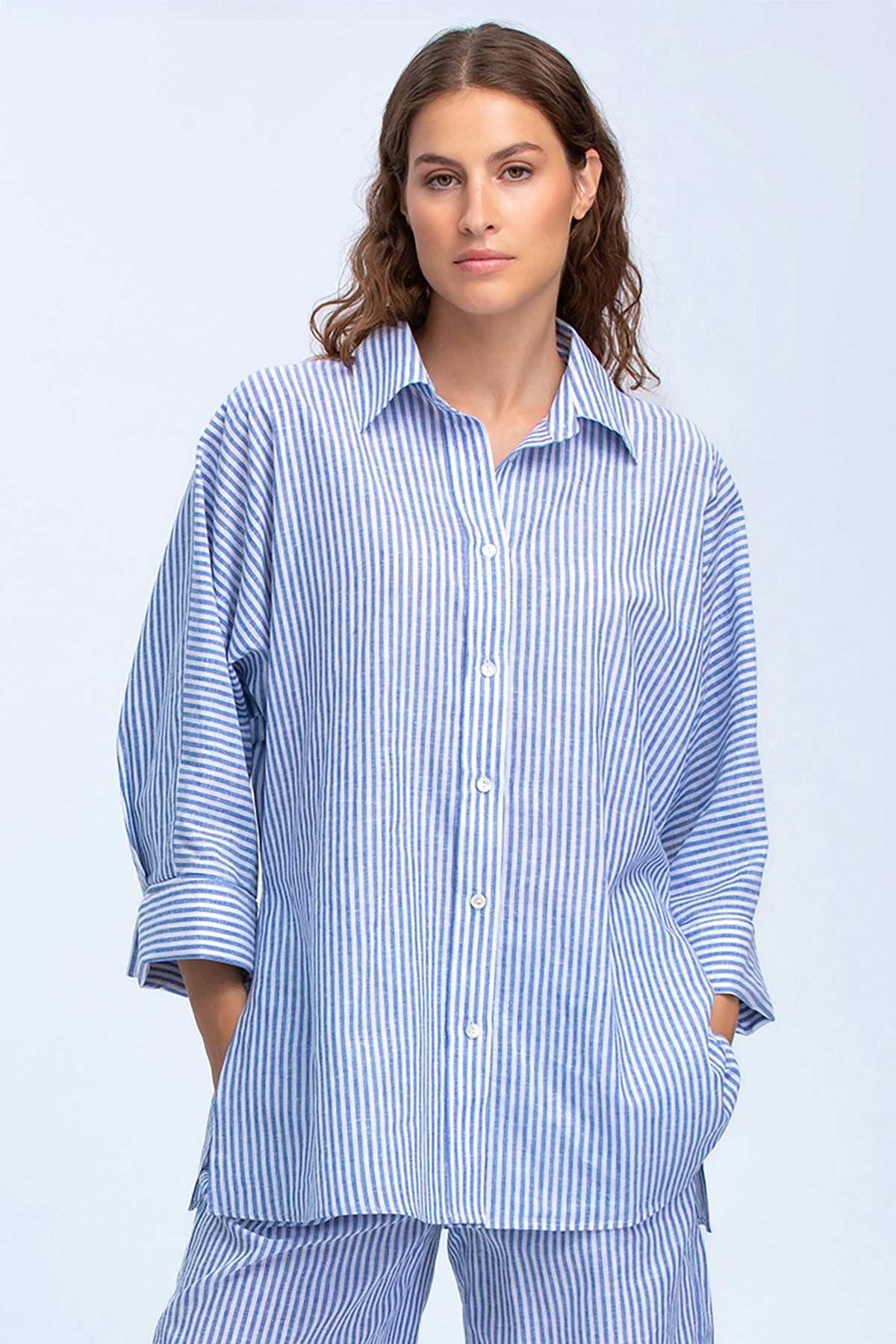 LIPARI | Camicia Oversize in Lino a Righe Blu