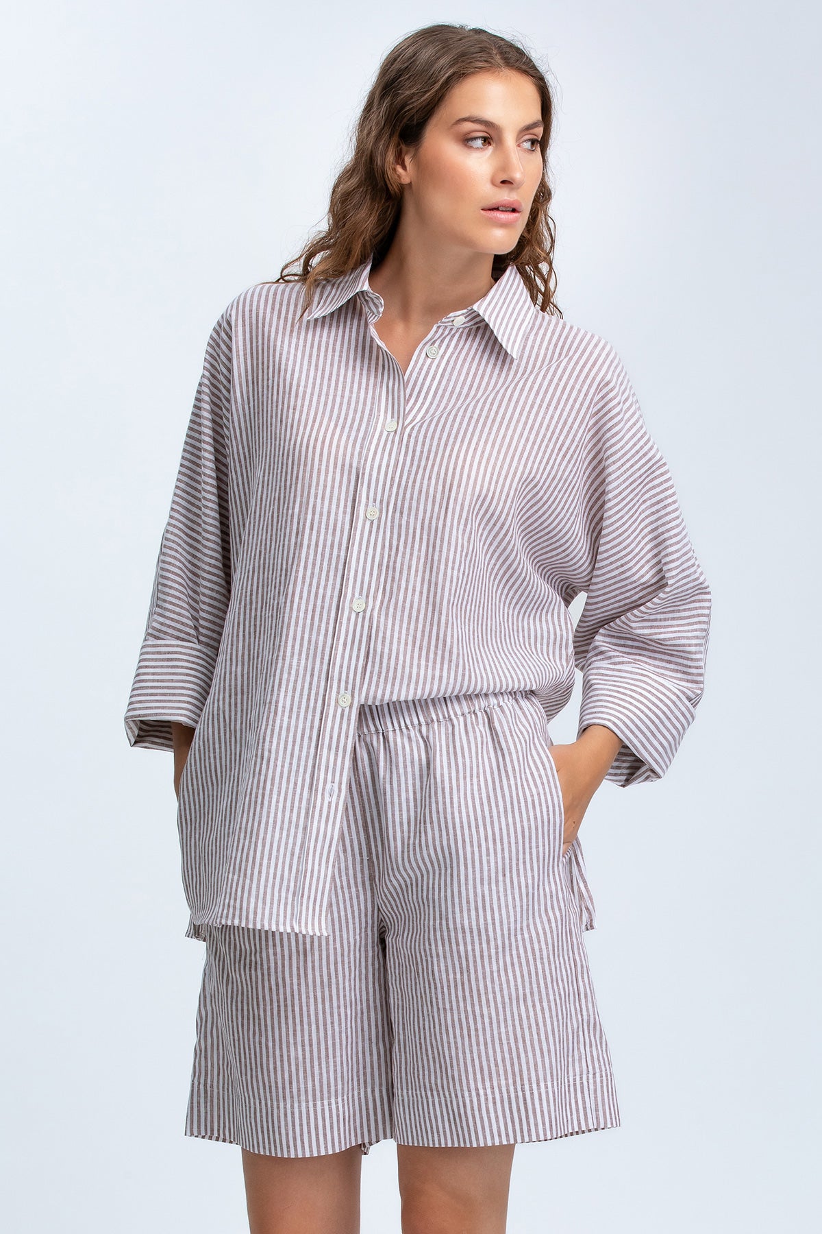 VULCANO SHORTS | Pantaloncini in Lino a Righe Marroni