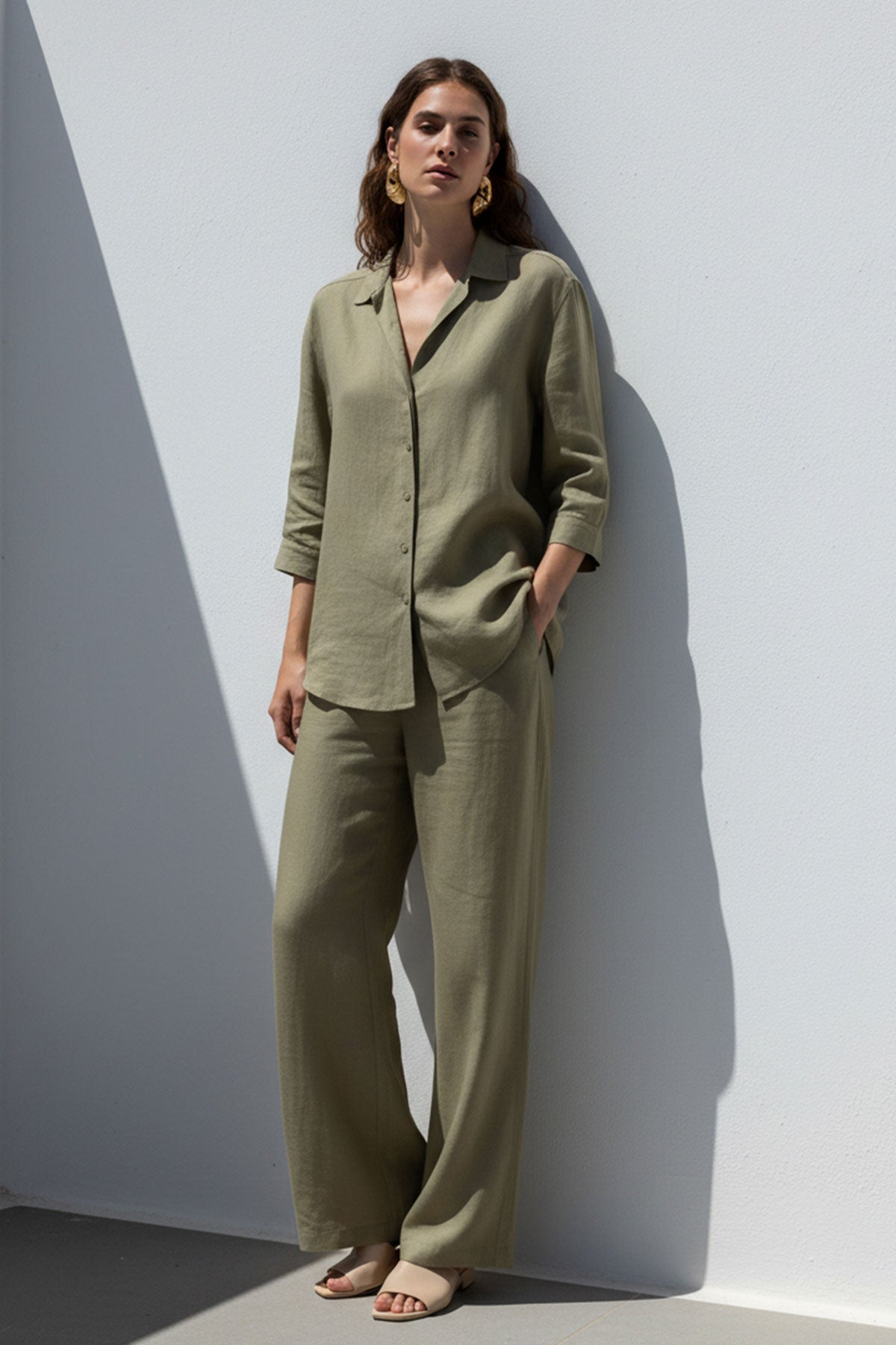 Pantaloni in lino verde