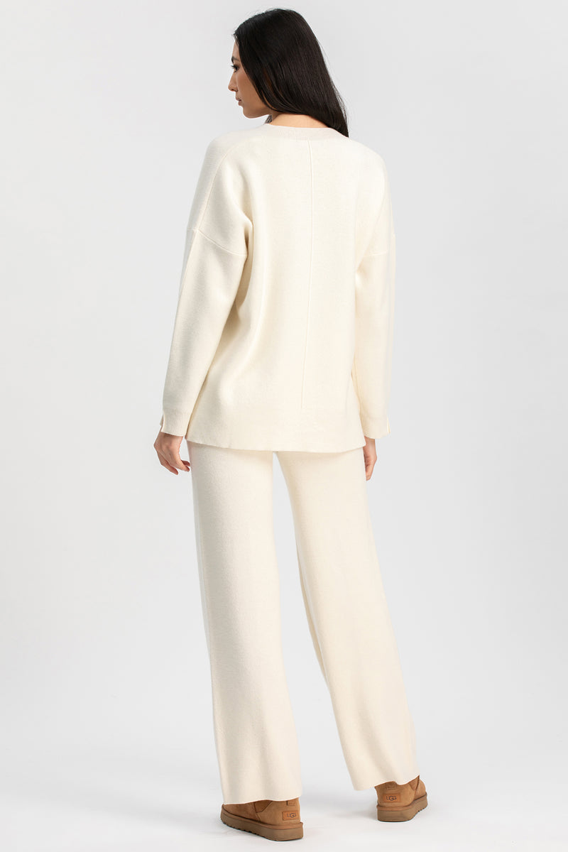 COURMAYER | White V-Neck Sweater in Wool and Cashmere