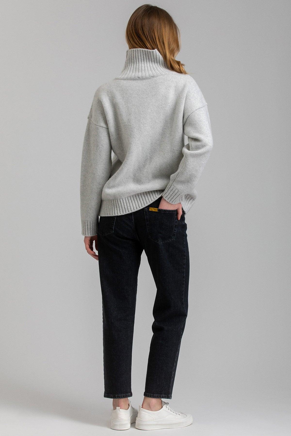 TAPERED MUM JEANS W999 | Straight Leg Maternity Jeans