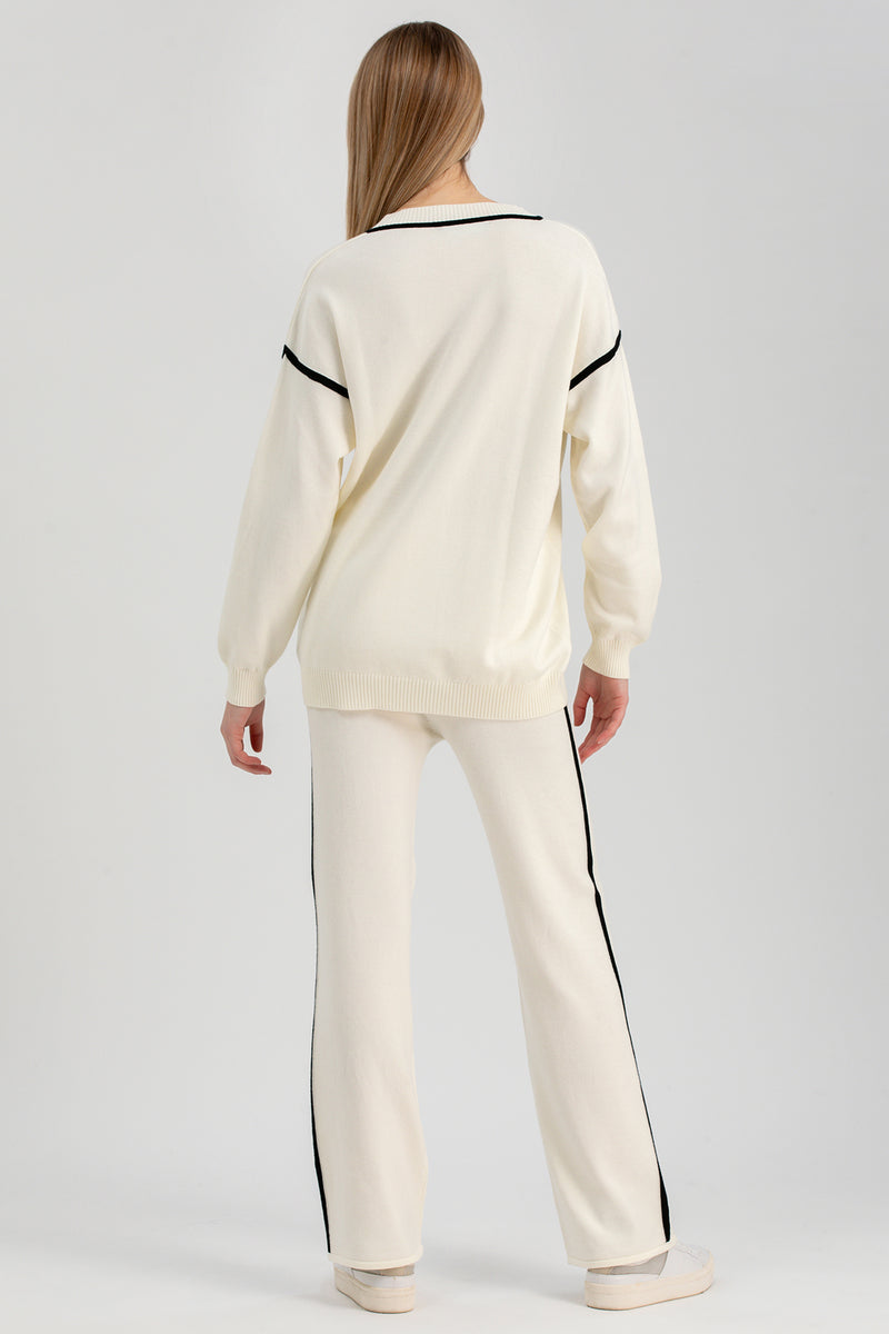 BLANCHE | White V-Neck Sweater