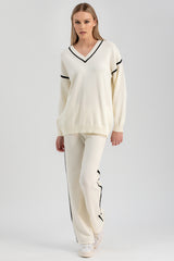 BLANCHE | White V-Neck Sweater
