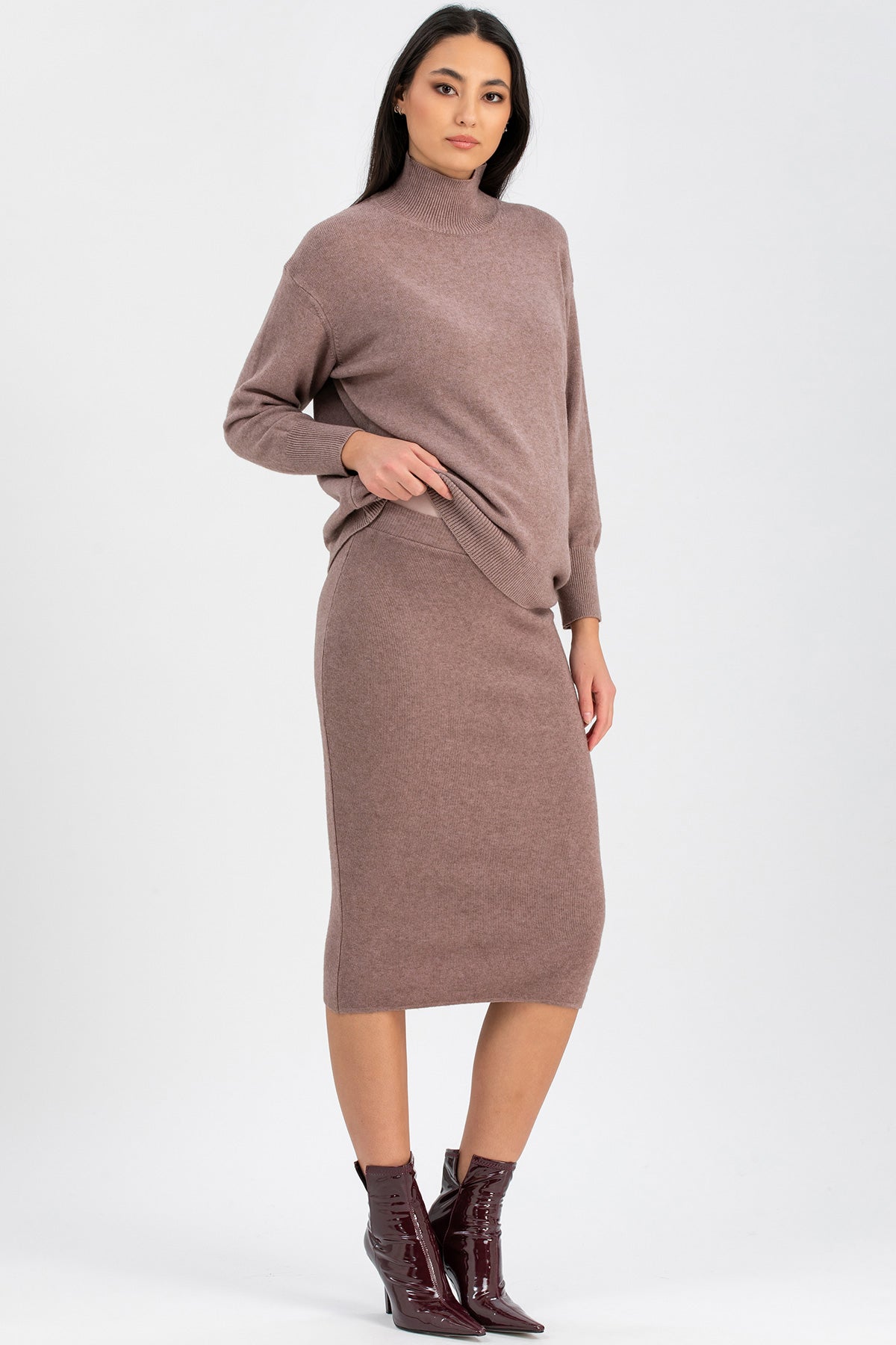REGINA | Maglia Premaman Rosa con Collo a Lupetto
