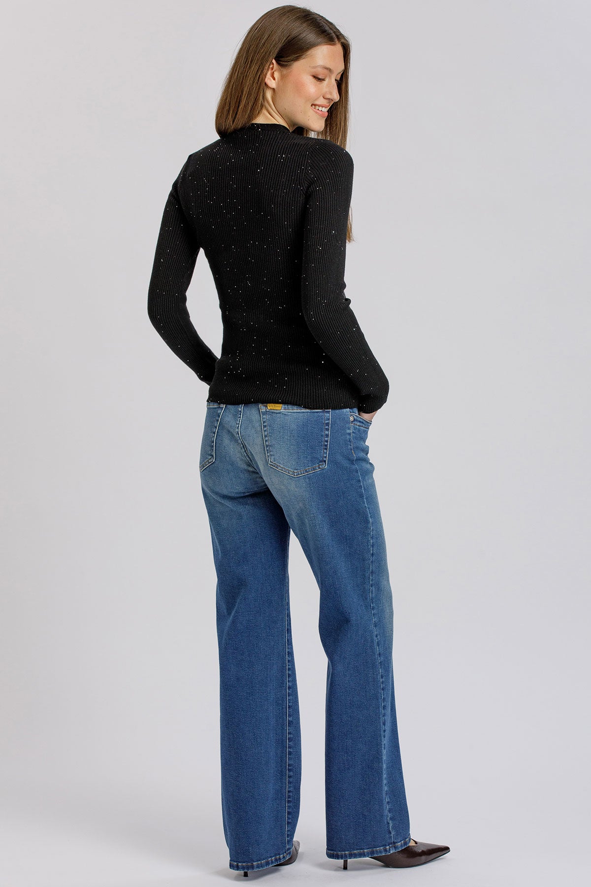 ODETTE | Maglia Premaman Nera a Costine con Dettagli Luminosi