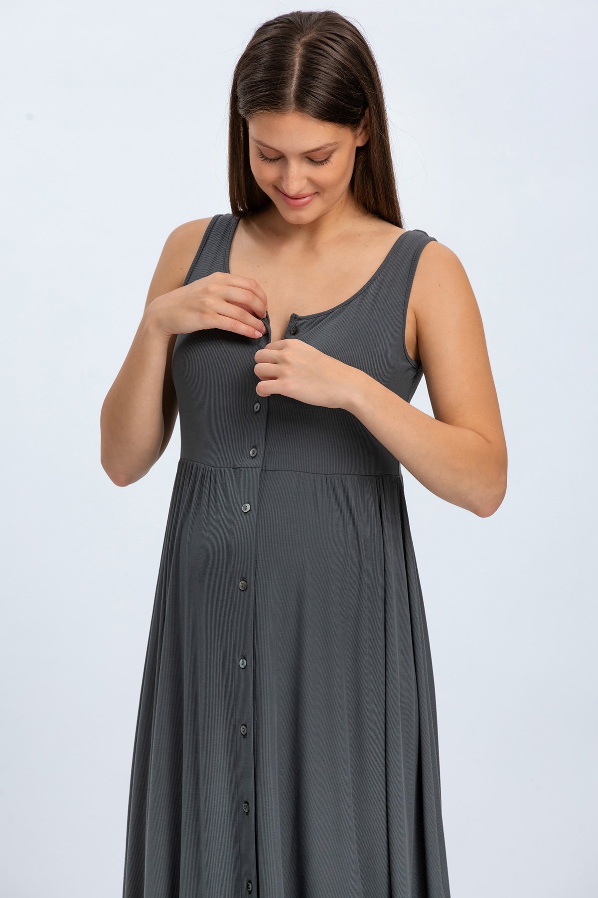 Vestito premaman grigio senza maniche con bottoni, abbigliamento premaman comodo