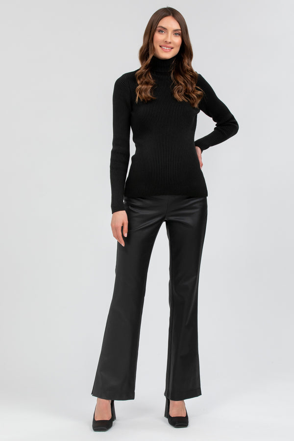 Flared maternity pants in eco leather