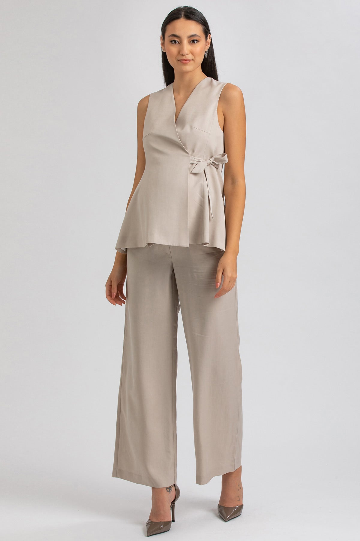 DARCY | Beige Maternity Vest