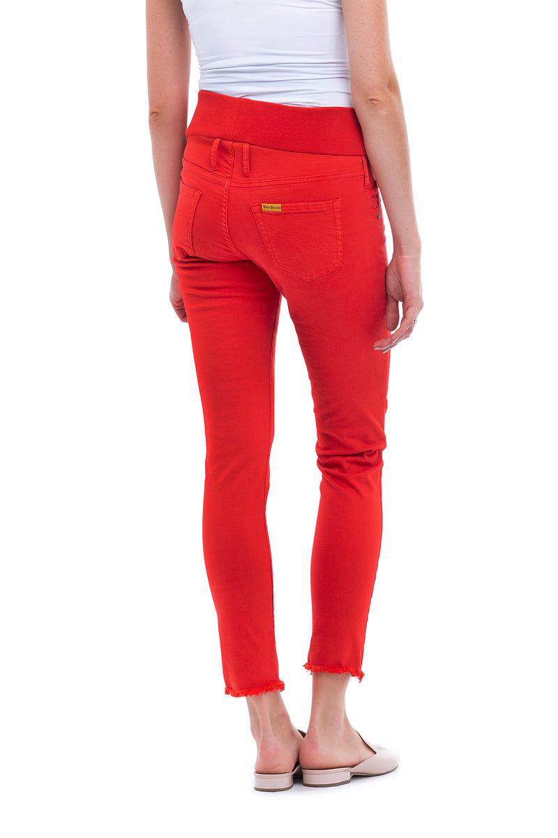 RED JEGGINGS | Maternity jeans with frayed hem