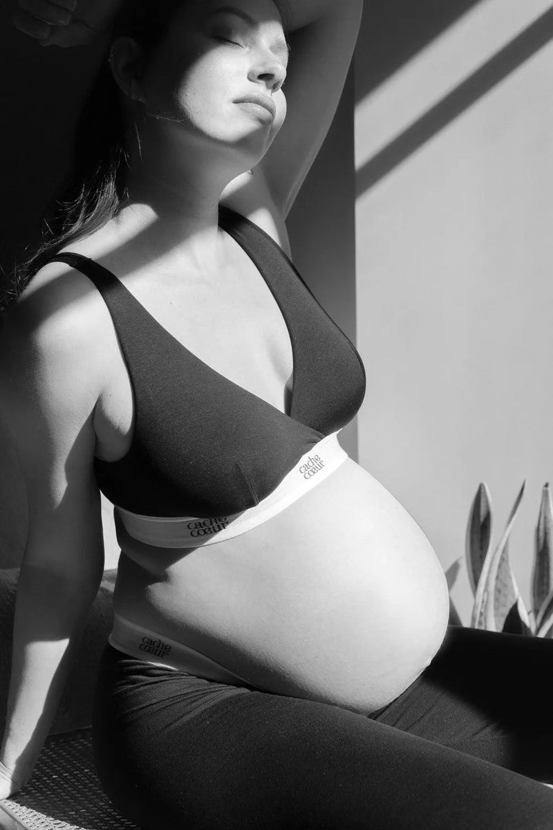 LIFE NOIR | Bralette Premaman e Allattamento