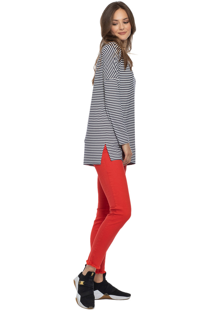 RED JEGGINGS | Maternity jeans with frayed hem