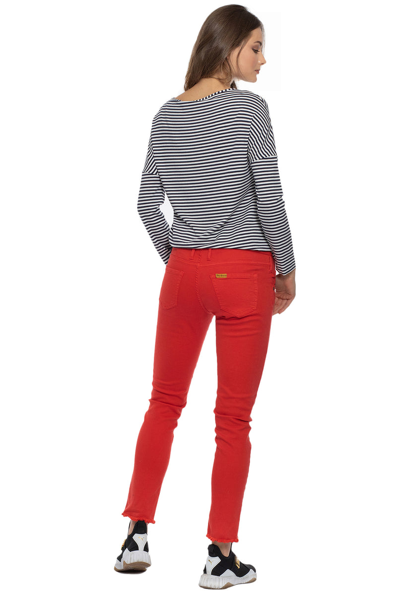 RED JEGGINGS | Maternity jeans with frayed hem
